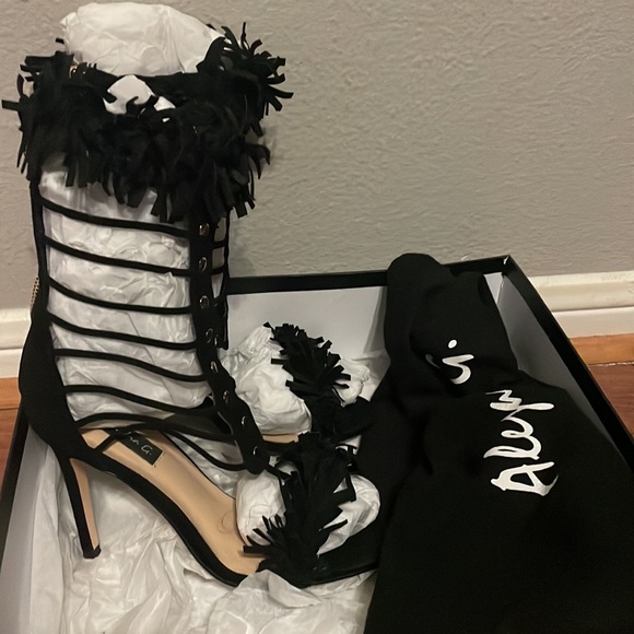 Alejandra G worn 2 times - Picture 7 of 7